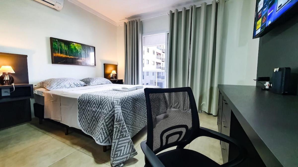 Infinite-Wifi-Garagem-Self Check-In-Pet Friendly Apartment ฮิเบเราเปรโต ภายนอก รูปภาพ